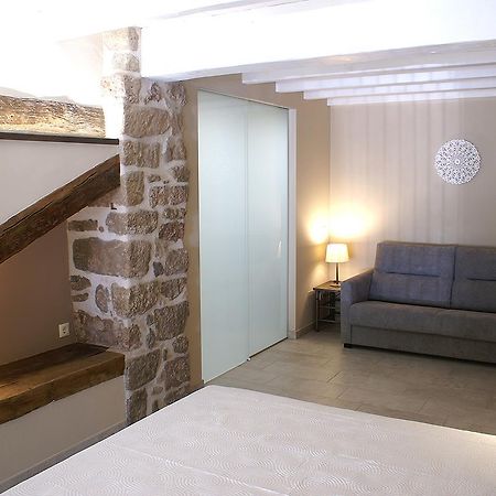 Habitacions Placa Major Santa Pau Kültér fotó