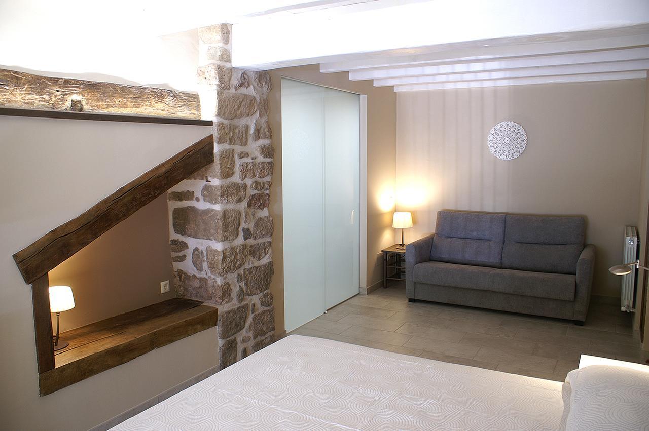 Habitacions Placa Major Santa Pau Kültér fotó