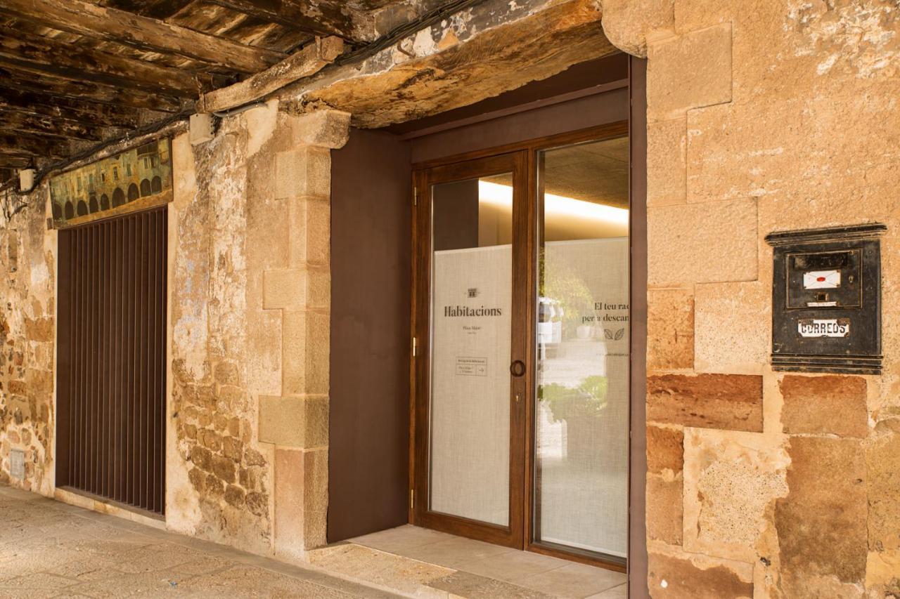 Habitacions Placa Major Santa Pau Kültér fotó